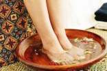 缓解女性痛经的简单泡脚偏方