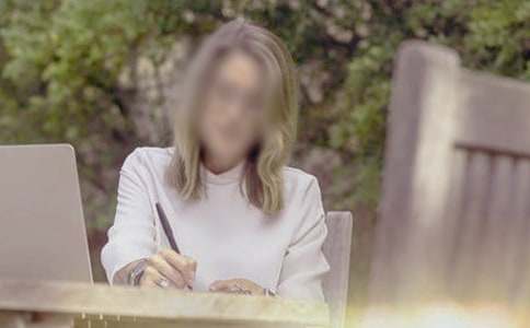 女性成功着装的服饰礼仪[精华]