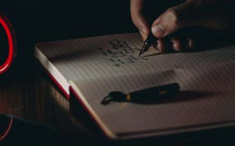 我的卧室作文(必备6篇)